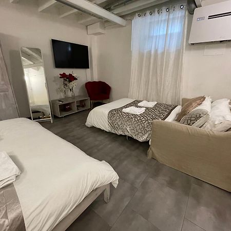 Apartment In The Heart Of Roma ภายนอก รูปภาพ