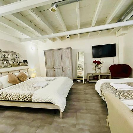 Apartment In The Heart Of Roma ภายนอก รูปภาพ