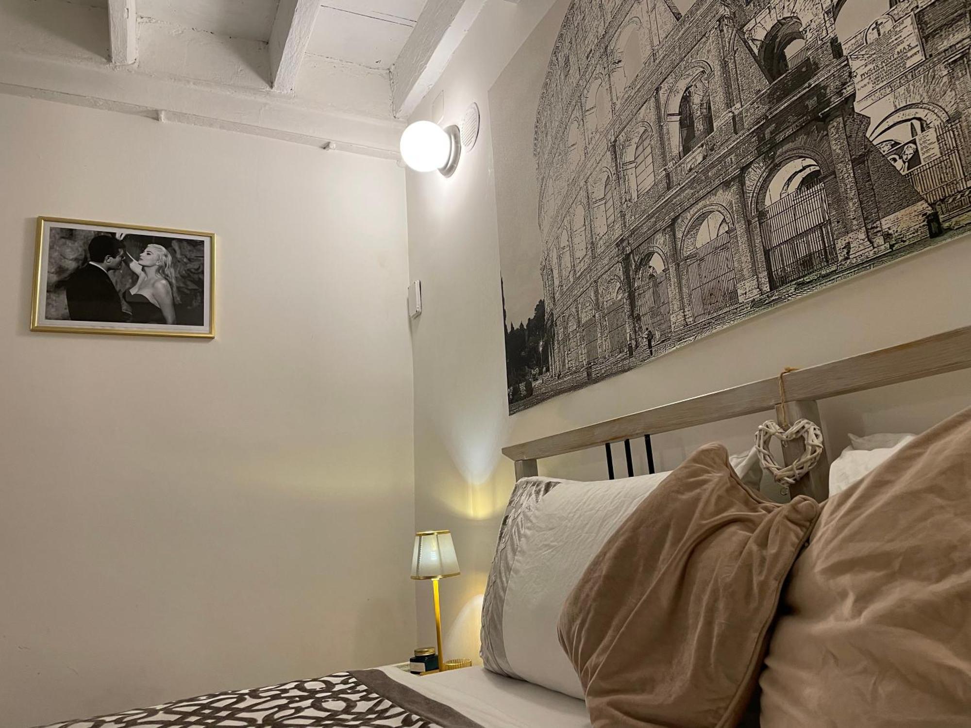 Apartment In The Heart Of Roma ภายนอก รูปภาพ